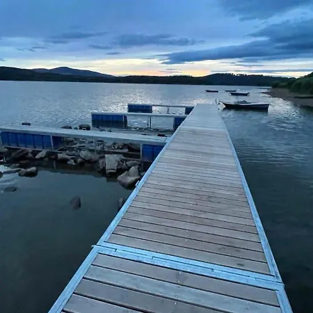Male Lipno شقة
